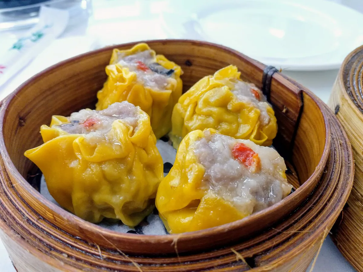 Chinese food typical of Ling's